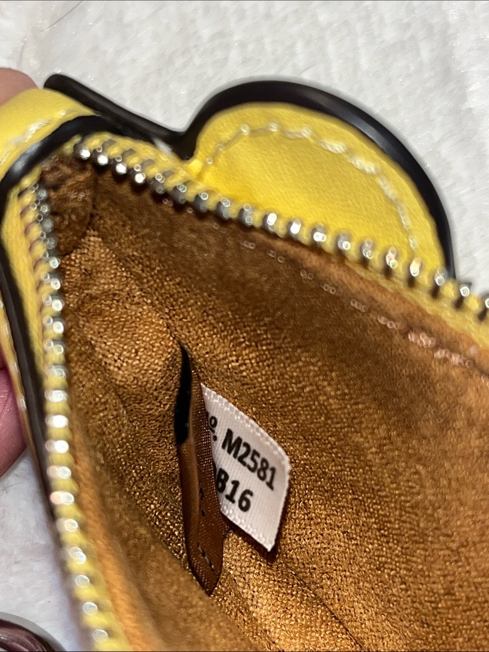 Coach NWT! Yellow Taxi Car Leather Coin Purse Bag Charm Key Chain - Picture 11 of 13